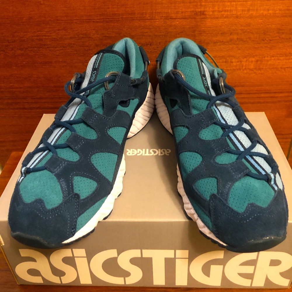 Brand New Asics Size 10